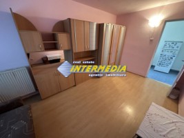 apartament-2-camere-de-inchiriat-in-cetate-mobilat-utilat-16