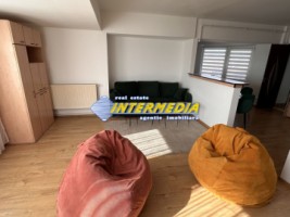 apartament-2-camere-decomandat-60-mp-de-inchiriat-in-centru-16