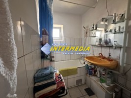 inchiriere-apartament-2-camere-52-mp-alba-iulia-cetate-closca-mobilat-complet-6