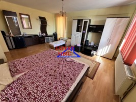 inchiriez-apartament-1-camera-spatios-zona-terezian-2