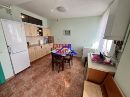 inchiriez-apartament-1-camera-spatios-zona-terezian-3