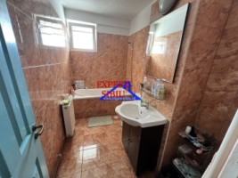 inchiriez-apartament-1-camera-spatios-zona-terezian-7
