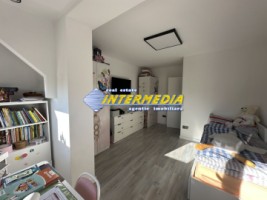 vanzare-casa-4-camere-p1e-cu-232-mp-teren-cetate-dealul-furcilor-finisata-utilata-mobilata-complet-13