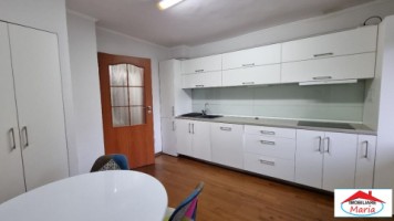 apartament-3-camere-parter-carpati-2-5