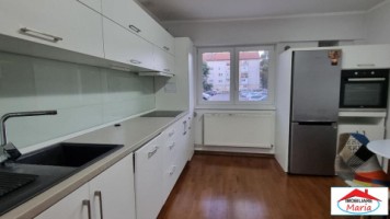 apartament-3-camere-parter-carpati-2-4