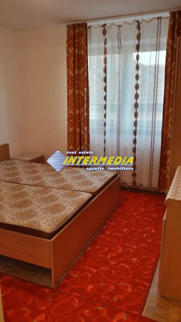 apartament-3-camere-de-inchiriat-in-alba-iuia-cetate-2