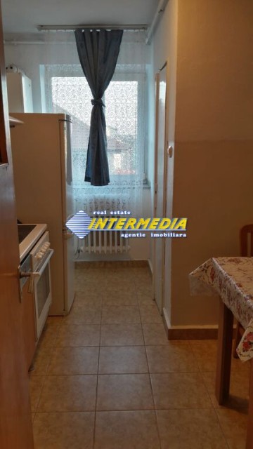 apartament-3-camere-de-inchiriat-in-alba-iuia-cetate-7