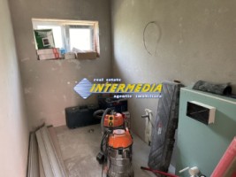 casa-noua-finisata-cu-503-mp-teren-si-utilitati-alba-iulia-18
