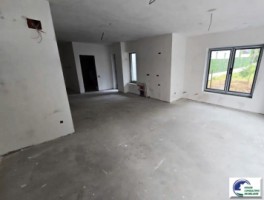 garsoniera-de-vanzare-in-busteniimobil-nou-2025-5