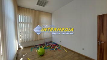 spatiu-comercial-birouri-240mp-zona-ultracentrala-finisat-1