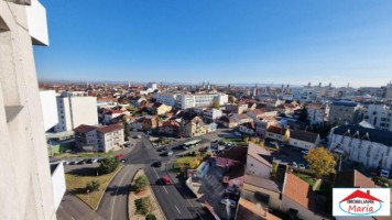 apartament-cu-parcare-privata-acoperita-in-centru-87000-euro