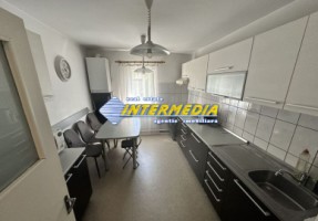 de-vanzare-apartament-4-camere-decomandat-83-mp-etaj-1-finisat-complet