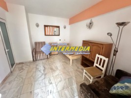 casa-pe-complet-mobilata-si-utilata-de-inchiriat-zona-cetate-alba-iulia-54