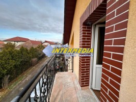 casa-in-centru-finisata-mobilata-utilata-complet-3