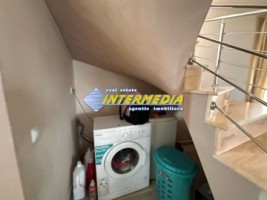 casa-in-centru-finisata-mobilata-utilata-complet-16