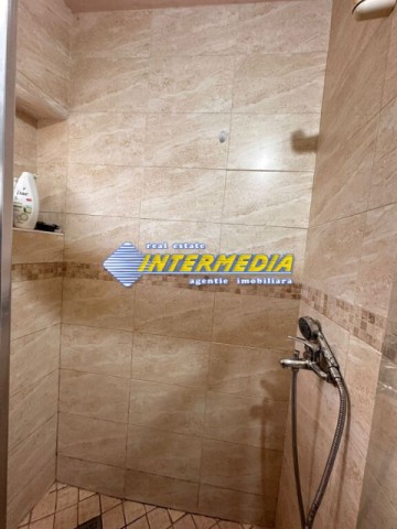 casa-in-centru-finisata-mobilata-utilata-complet-25