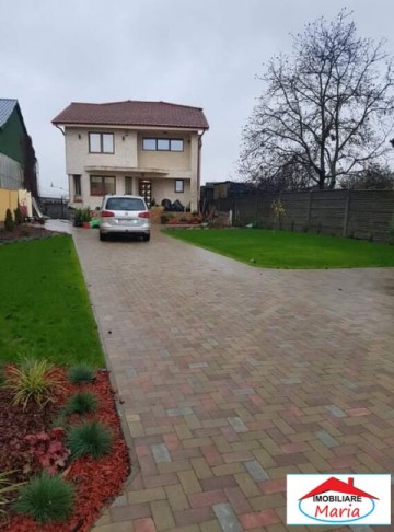 casa-cu-etaj-zona-dara-cu-teren