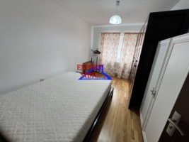 inchiriez-apartament-2-camererenovat-cu-gradinazona-calea-cisnadiei-5
