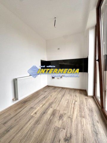 apartament-2-camere-etaj-1-in-cetate-zona-0-finisat-la-cheie-7