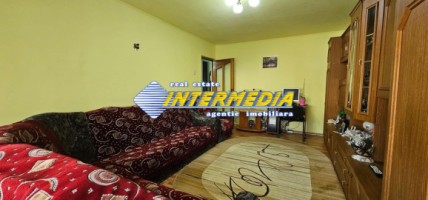 apartament-2-camere-decomandat-54-mp-etaj-2-cetate-stadion