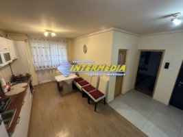 apartament-2-camere-bloc-nou-centru-cu-balcon-7-mp-mansarda-boxa-12-mp-parcare-mobilat-si-utilat-complet-14