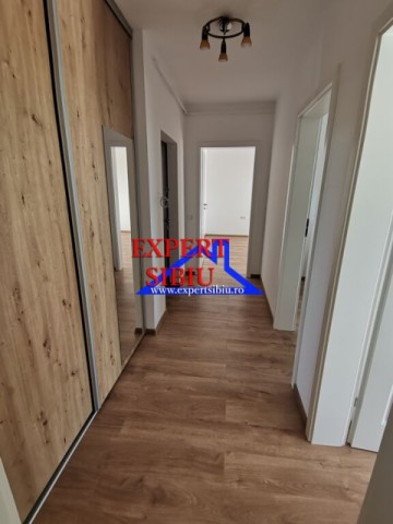 inchiriez-ap-2-camere-decomandatnounemobilatzona-calea-surii-mici-10