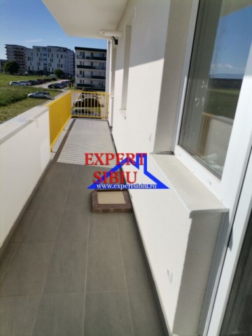 inchiriez-ap-2-camere-decomandatnounemobilatzona-calea-surii-mici-11