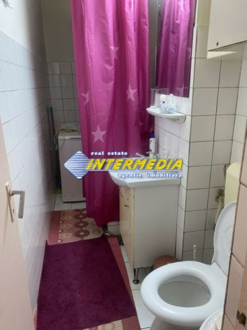 garsoniera-decomandata-35-mp-in-cetate-finisata-de-vanzare-4