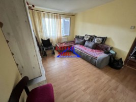 vand-apartament-2-camere-semidecomandatzona-calea-cisnadiei-1
