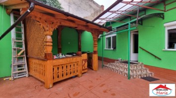 casa-parter-3-camere-semicentral-cu-teren-417-mp