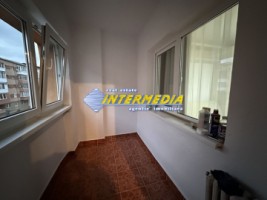inchiriere-apartament-3-camere-deco-cetate-stadion-et-2-mobilat-utilat-complet-10