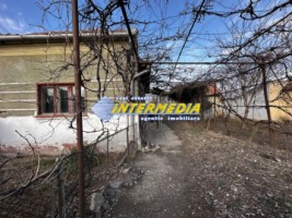 okazie-casa-veche-cu-anexe-si-1242-mp-teren-intravilan-imprejmuit-la-asfalt-cu-toate-utilitatile-si-bransamente-18