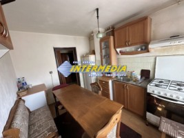 okazie-apartament-3-camere-68-mp-2-bai-2-balcoane-pivnita-wiew-super