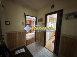 okazie-apartament-3-camere-68-mp-2-bai-2-balcoane-pivnita-wiew-super-5