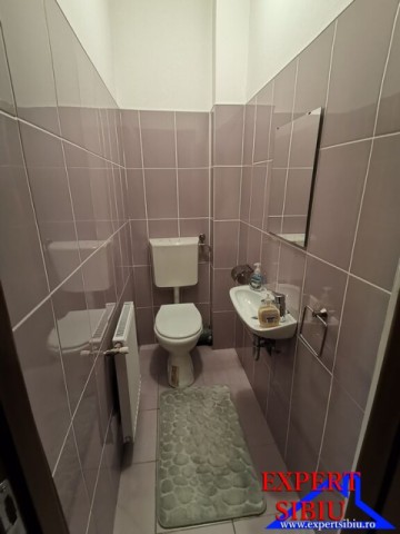 inchiriez-apartament-3-camere-recent-renovat-zona-strand-13