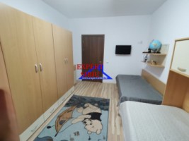 inchiriez-apartament-3-camere-recent-renovat-zona-strand-9