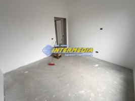 casa-noua-frumoasa-pe-parter-120-mp-utili-pivnita-finisata-la-cheie-12