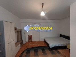 inchiriere-garsoniera-30-mp-cetate-mobilata-utilata-complet