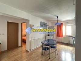 vanzare-apartament-3-camere-decomandat-2-bai-balcon-mare-parcare-zona-termopane-izolat-exterior-finisat-si-mobilat-15