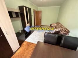 inchiriere-apartament-2-camere-50-mp-bucatarie-mare-alba-iulia-zona-cetate-closca-9