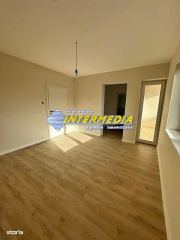 casa-noua-p1-finisata-la-cheie-cu-333-mp-teren-imprejmuita-si-toate-utilitatiile-2