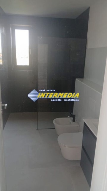 casa-individuala-cu-3-camere-pe-un-nivel-cu-353-mp-teren-alba-iulia-10