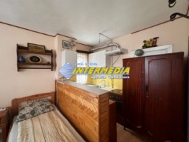 casa-de-inchiriat-cu-6-incaperi-in-alba-iulia-cetate-mobilata-pretabila-pentru-muncitori-2