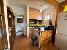 casa-de-inchiriat-cu-6-incaperi-in-alba-iulia-cetate-mobilata-pretabila-pentru-muncitori