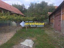 casa-in-cricau-cu-3-camere-de-vanzare-teren-de-1300-mp-6