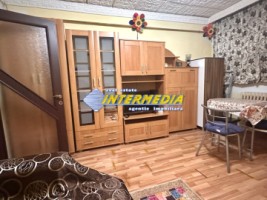 garsoniera-de-inchiriat-in-centru-alba-iulia-mobilata-1