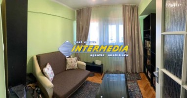 apartament-3-camere-decomandat-etaj-intermediar-ultracentral-alba-iulia-centru-2