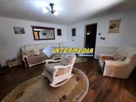 casa-de-vanzare-limba-comuna-ciugud-2