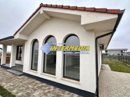 casa-individuala-cu-3-camere-pe-un-nivel-cu-353-mp-teren-alba-iulia-13