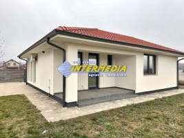 casa-individuala-cu-3-camere-pe-un-nivel-cu-353-mp-teren-alba-iulia-1